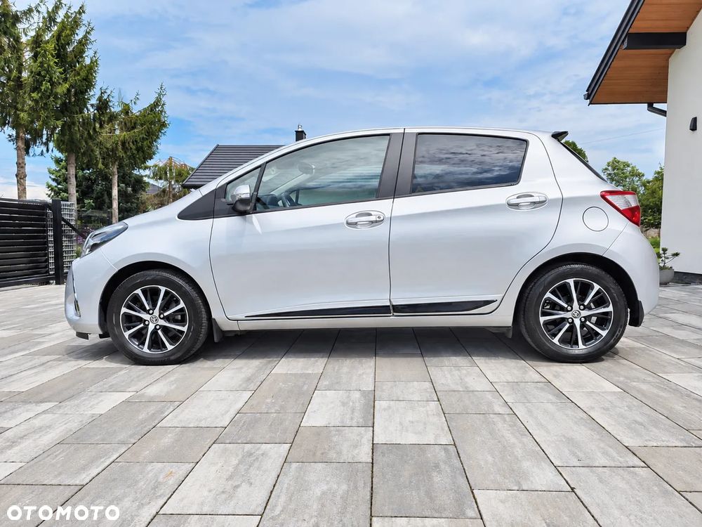 Toyota Yaris - 8