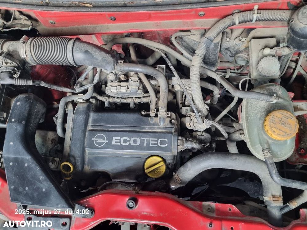 Dezmembram Opel Agila 1.0 benzina Z10XE - 3