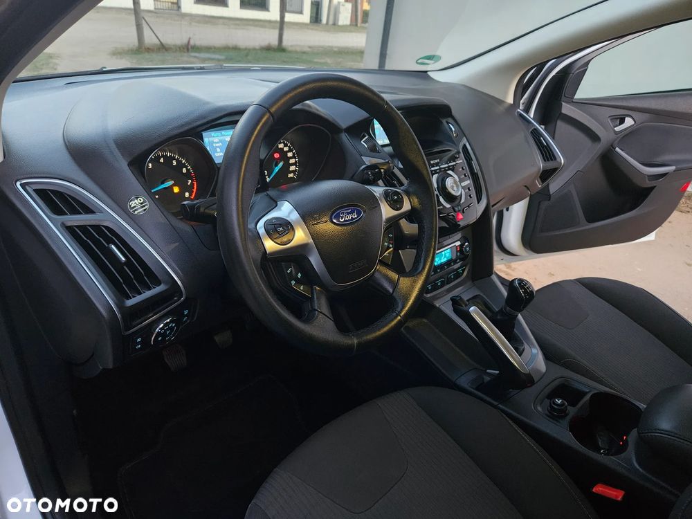Ford Focus 1.6 Titanium - 30