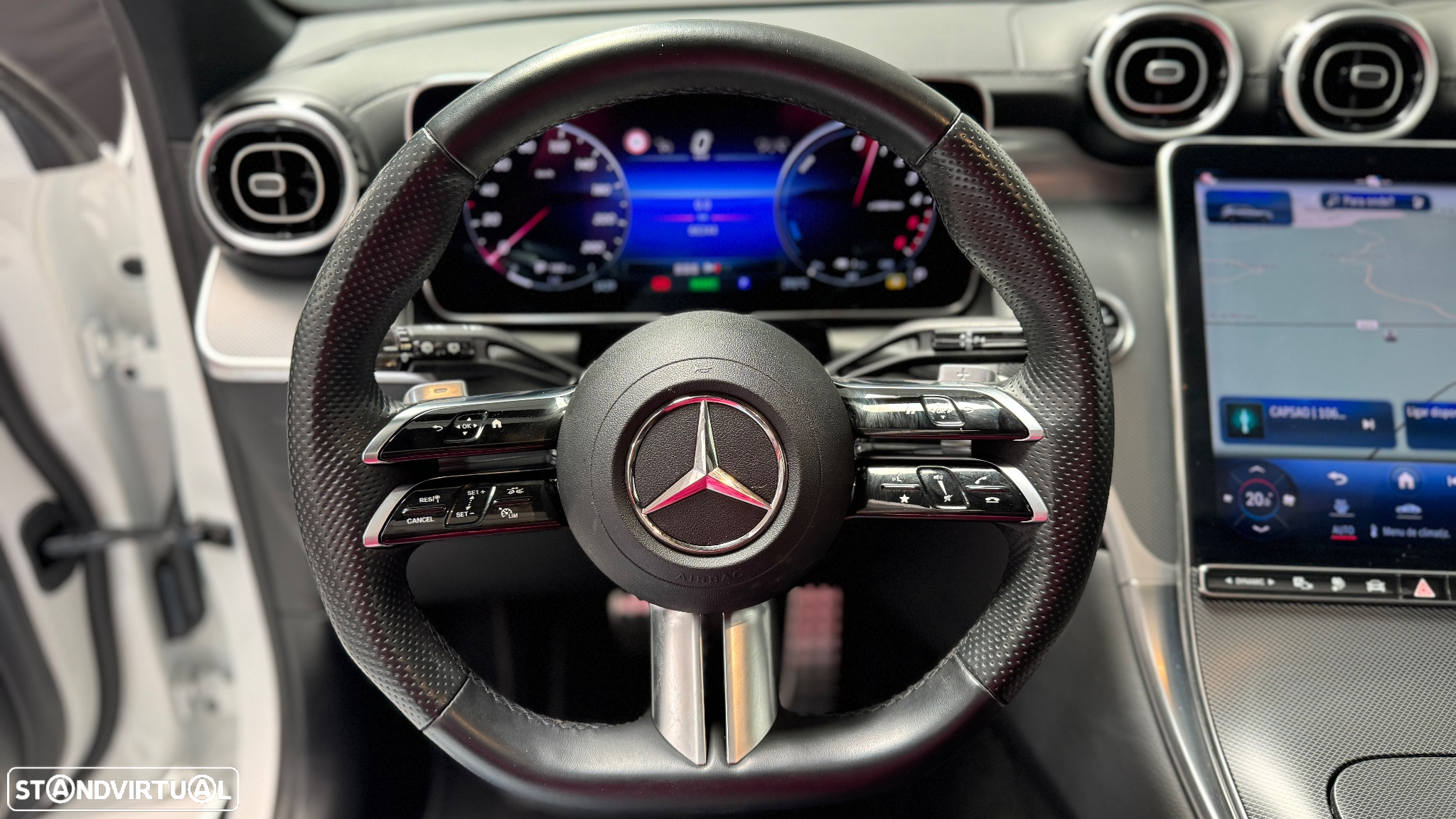 Mercedes-Benz GLC 300 de 4Matic - 30