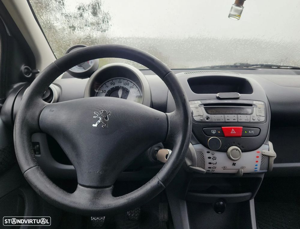 Peugeot 107 1.0 Black&Silver - 7