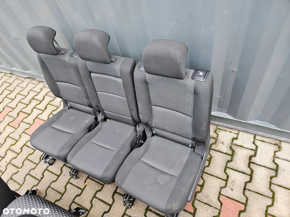 toyota verso fotele siedzenia boczki 2009 - 7