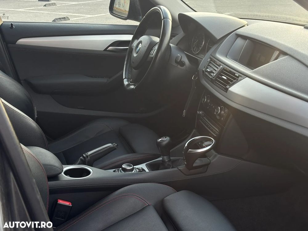 BMW X1 sDrive20d Sport Line - 9
