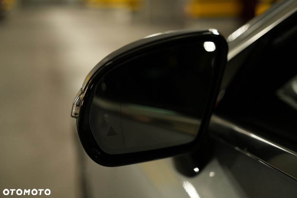 Mercedes-Benz Klasa E 200 9G-TRONIC - 24