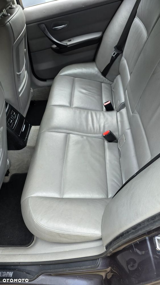 BMW Seria 3 - 15