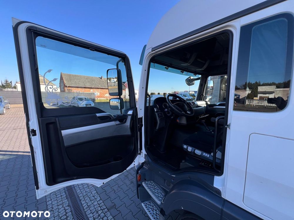 MAN TGL 8.250 XXL KONTENER+WINDA 2xŁÓŻKO WEBASTO BLOKADA MOSTU NAVI KLIMA POSTOJOWA LODÓWKA - 13