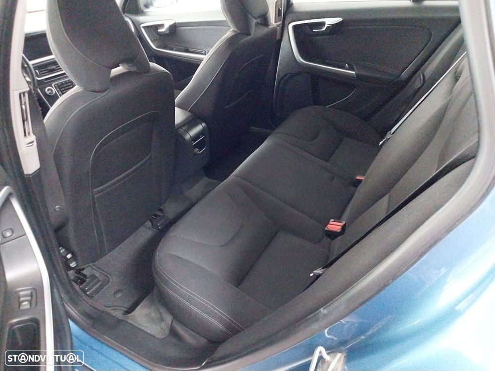 Volvo V60 1.6 D2 Drive Kinetic Start/Stop - 7