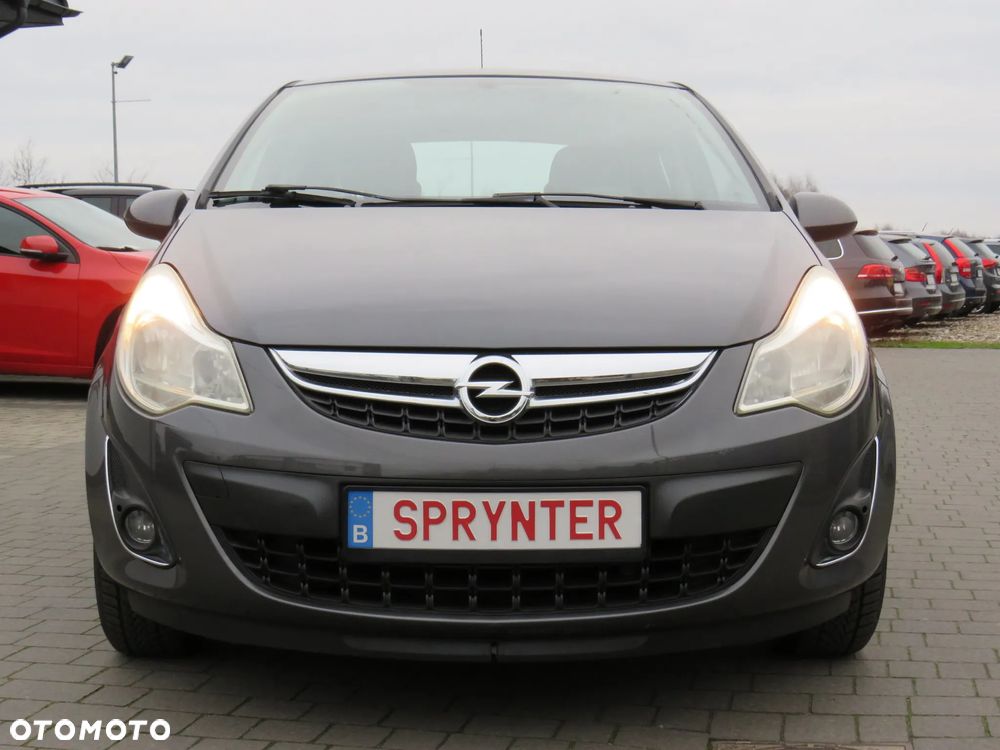 Opel Corsa 1.2 16V Cosmo - 6