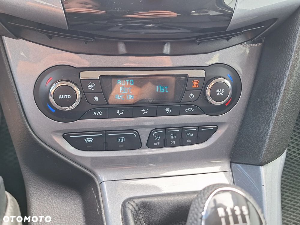 Ford Focus 1.6 EcoBoost Start-Stopp-System Titanium - 27