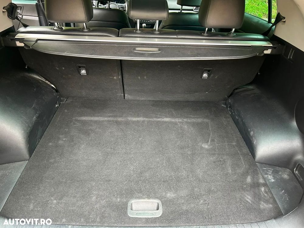 Kia Sportage - 12