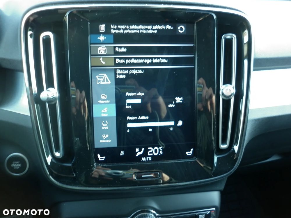 Volvo XC 40 D3 AWD Geartronic Momentum Pro - 19