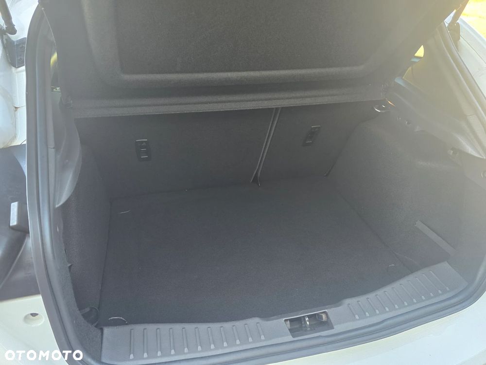 Ford Focus 2.0 EcoBoost ST mit Leder-Sport-Paket - 24