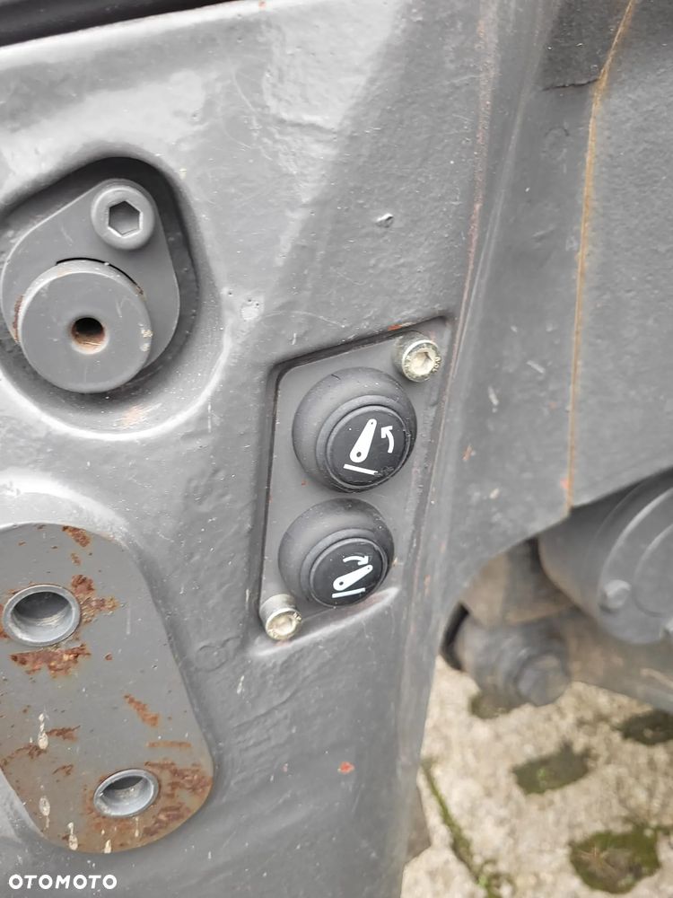 Massey Ferguson 6613 - 22