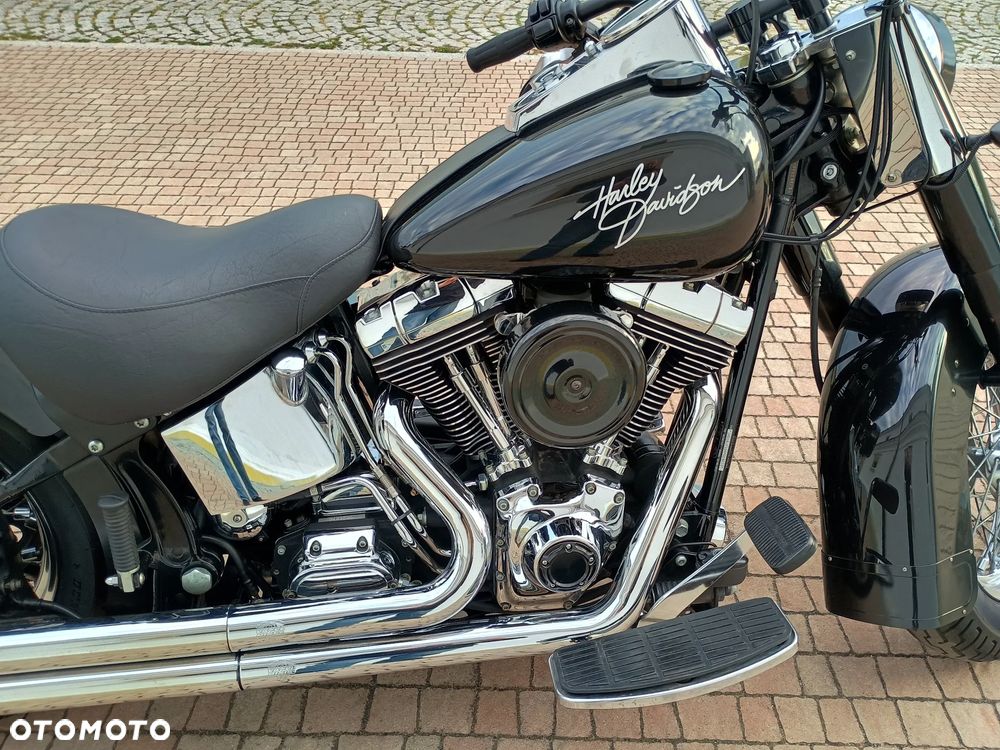 Harley-Davidson Softail Heritage Classic - 4