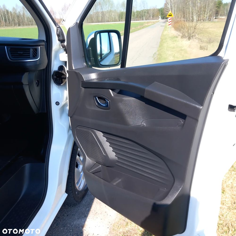 Renault Trafic - 24