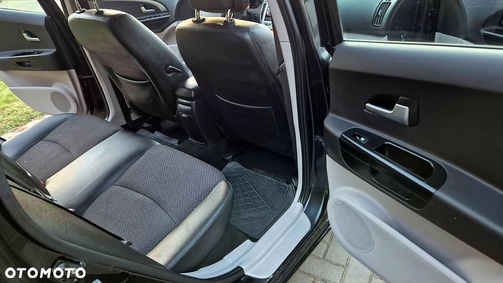 Kia Ceed 2.0 CVVT Spirit - 9