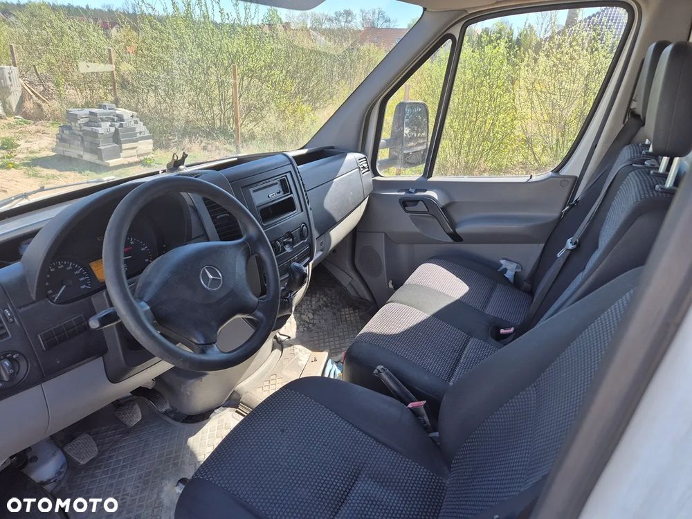Mercedes-Benz Sprinter - 3