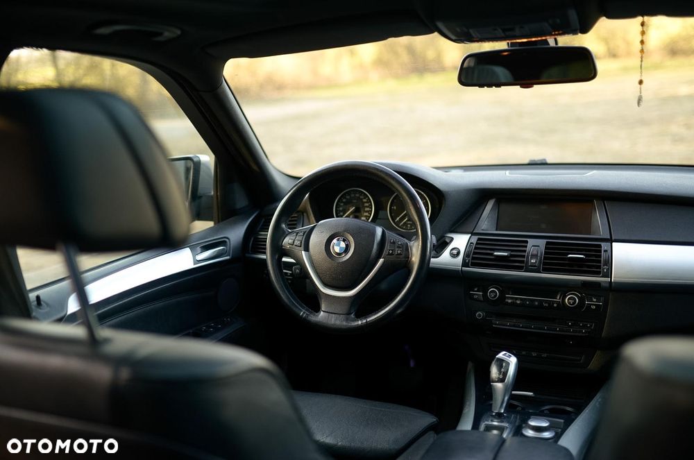 BMW X5 3.0sd xDrive - 8