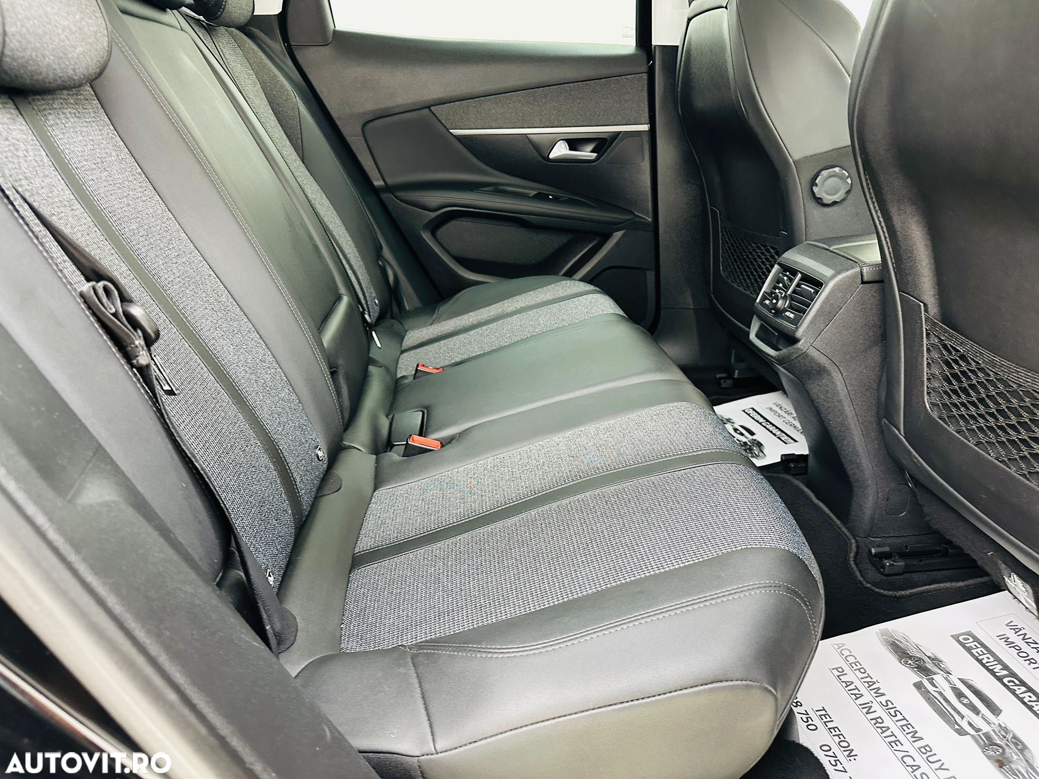 Peugeot 3008 - 18