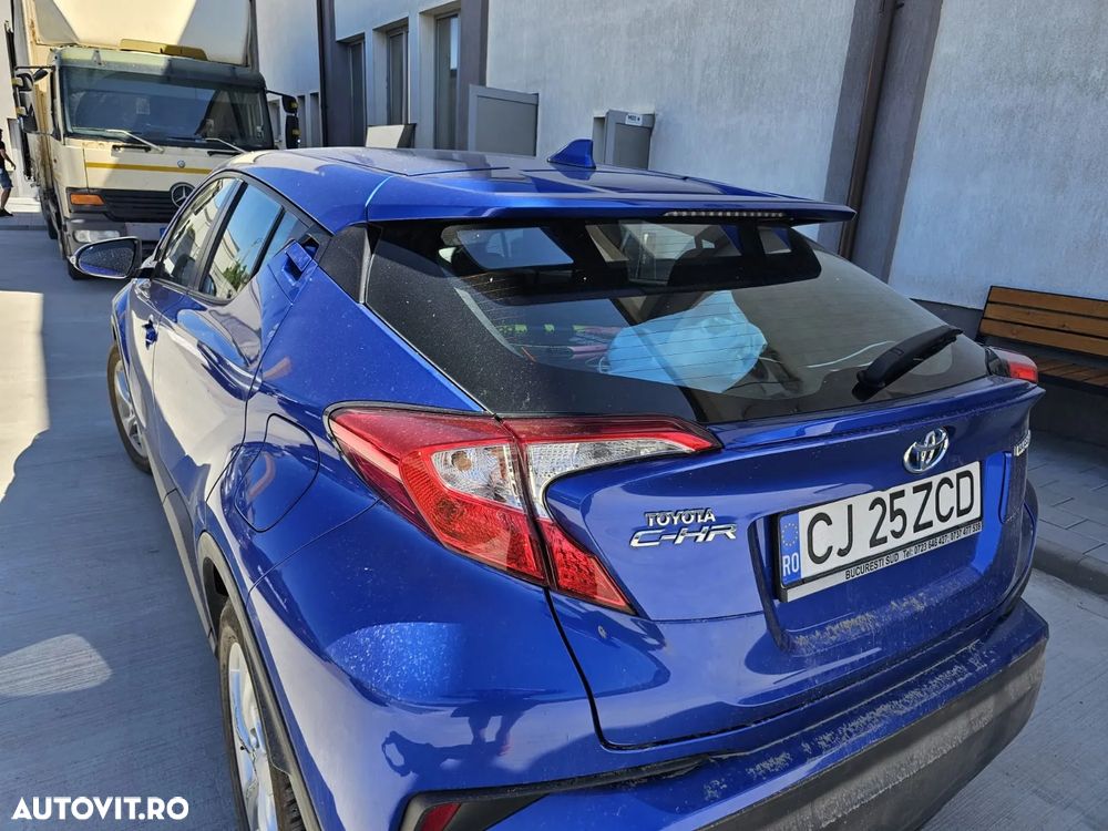 Toyota C-HR - 5