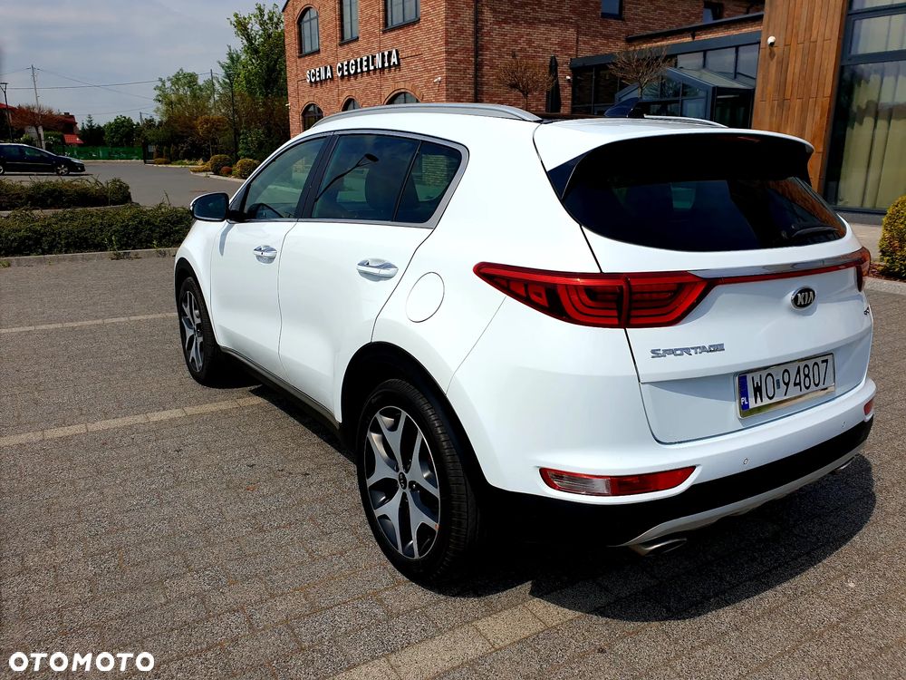 Kia Sportage - 4
