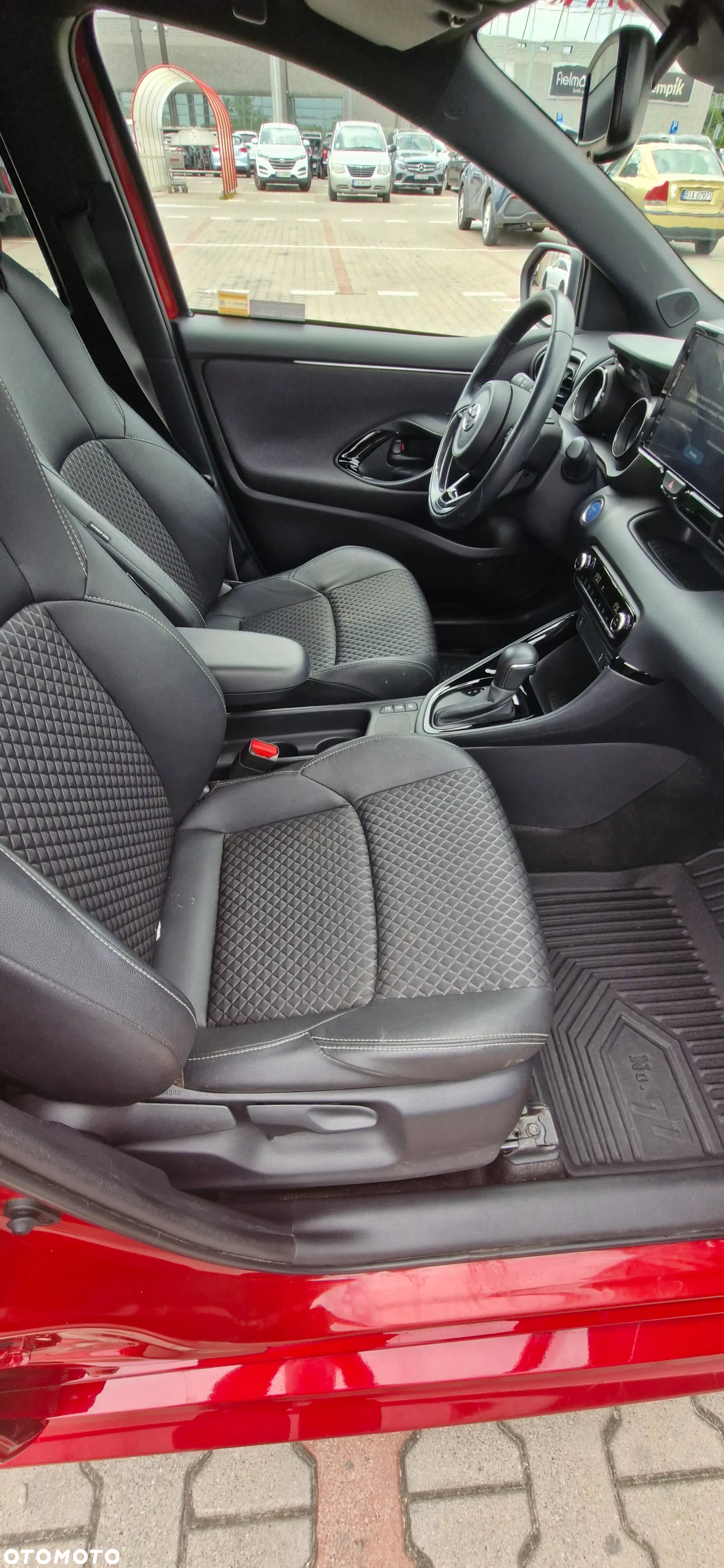 Toyota Yaris Hybrid 1.5 Style - 20
