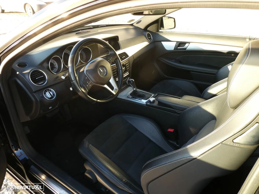 Mercedes-Benz C 180 Coupe 7G-TRONIC AMG Line - 7