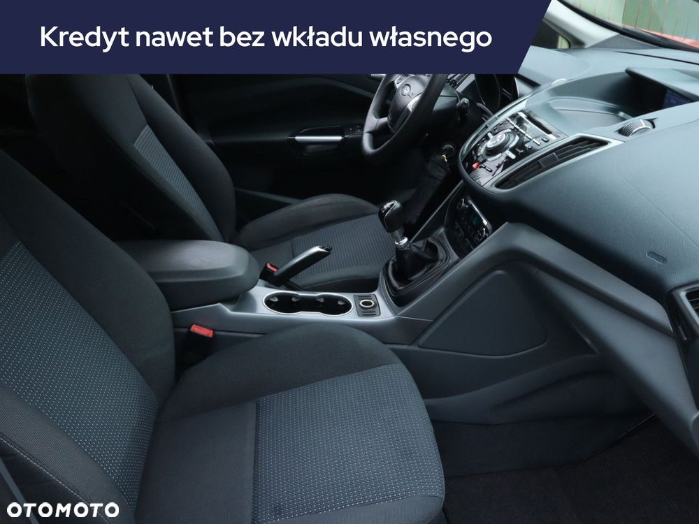 Ford Grand C-MAX - 11
