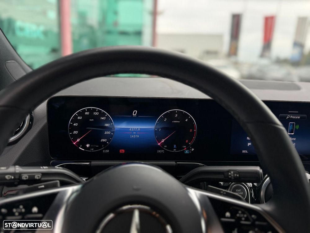 Mercedes-Benz GLA 200 d 8G-DCT Progressive Advanced - 16