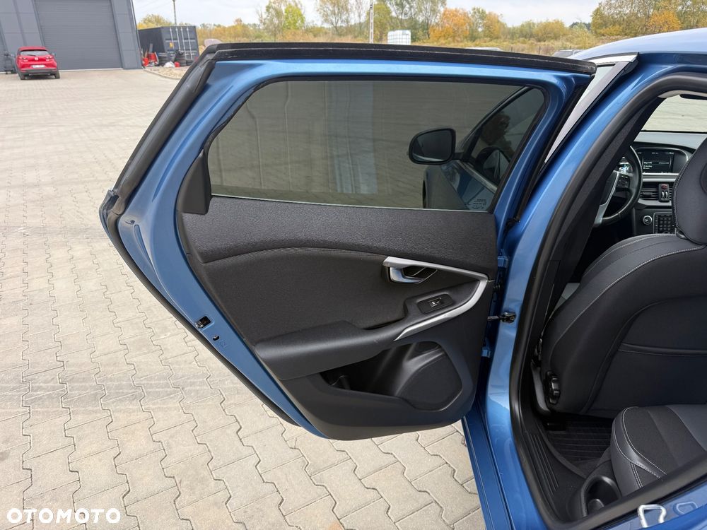 Volvo V40 D2 Momentum - 15