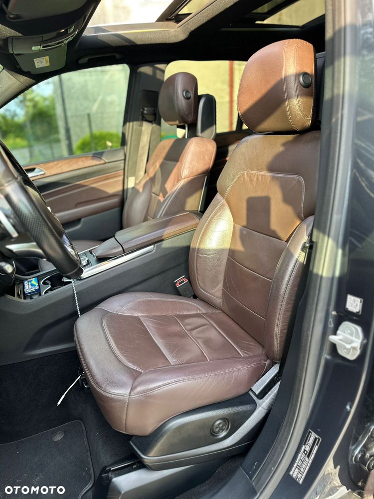 Mercedes-Benz ML 350 BlueTEC 4-Matic - 24