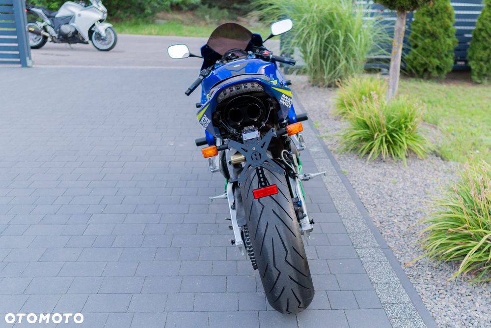 Honda CBR - 9