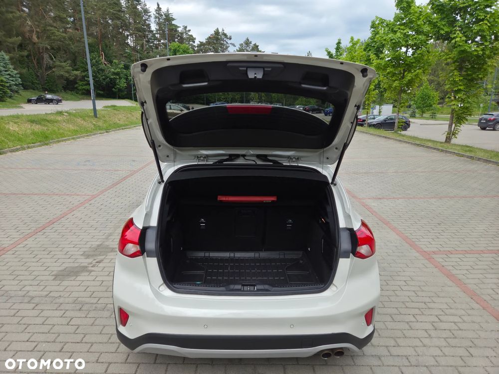 Ford Focus 1.0 EcoBoost mHEV Active X - 9