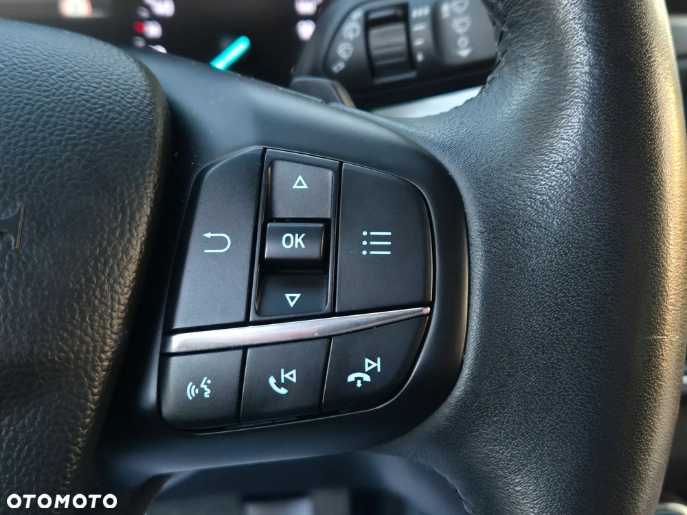 Ford Focus 1.5 EcoBlue Start-Stopp-System TITANIUM DESIGN - 36
