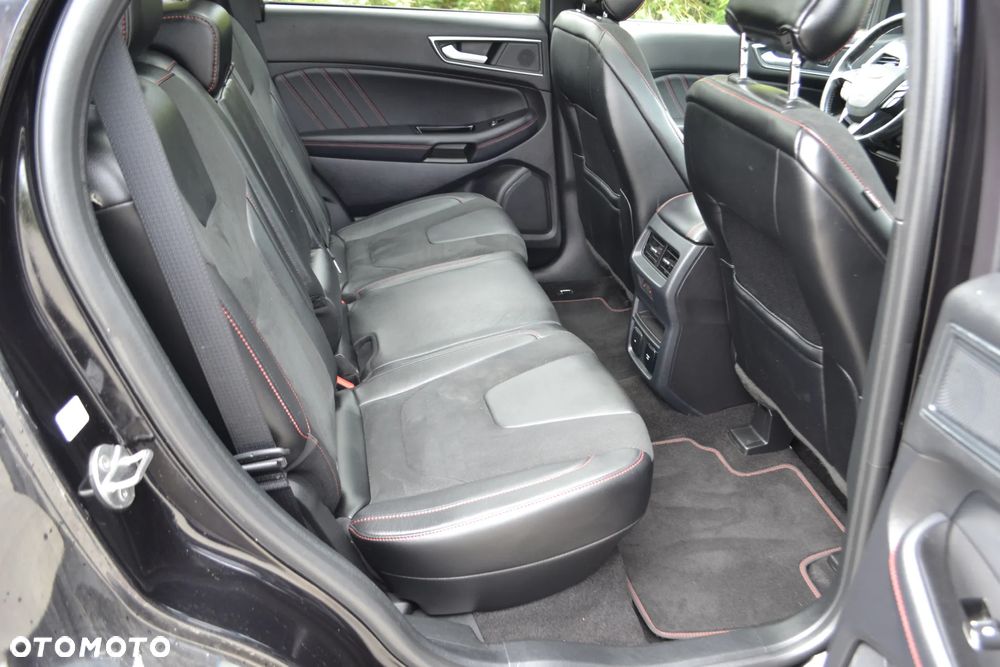 Ford Edge 2.0 EcoBlue Twin-Turbo 4WD ST-Line - 19