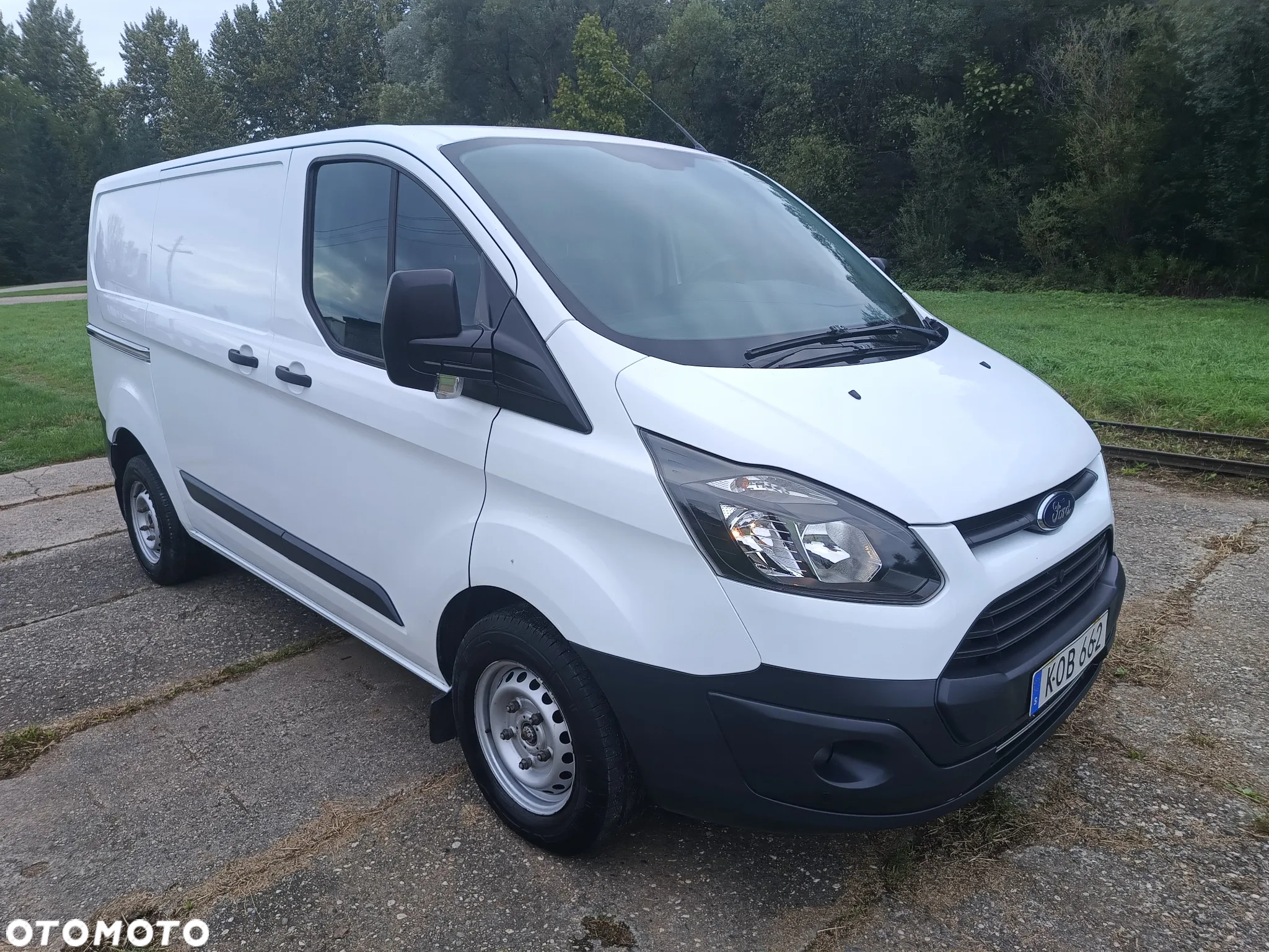 Ford Transit Custom 2.0 TDCi diesel 105 kM 2016rok, WYJĄTKOWO ZADBANY, GOTOWY DO PRACY!!! - 3