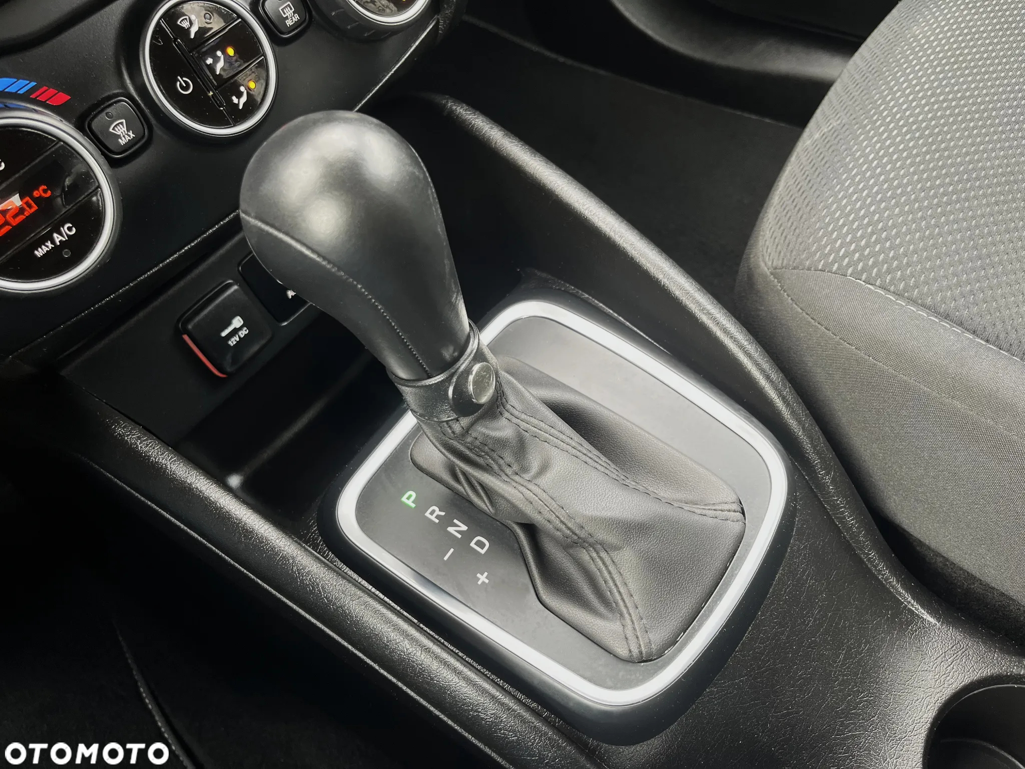 Fiat Tipo 1.6 E-torQ Lounge - 10