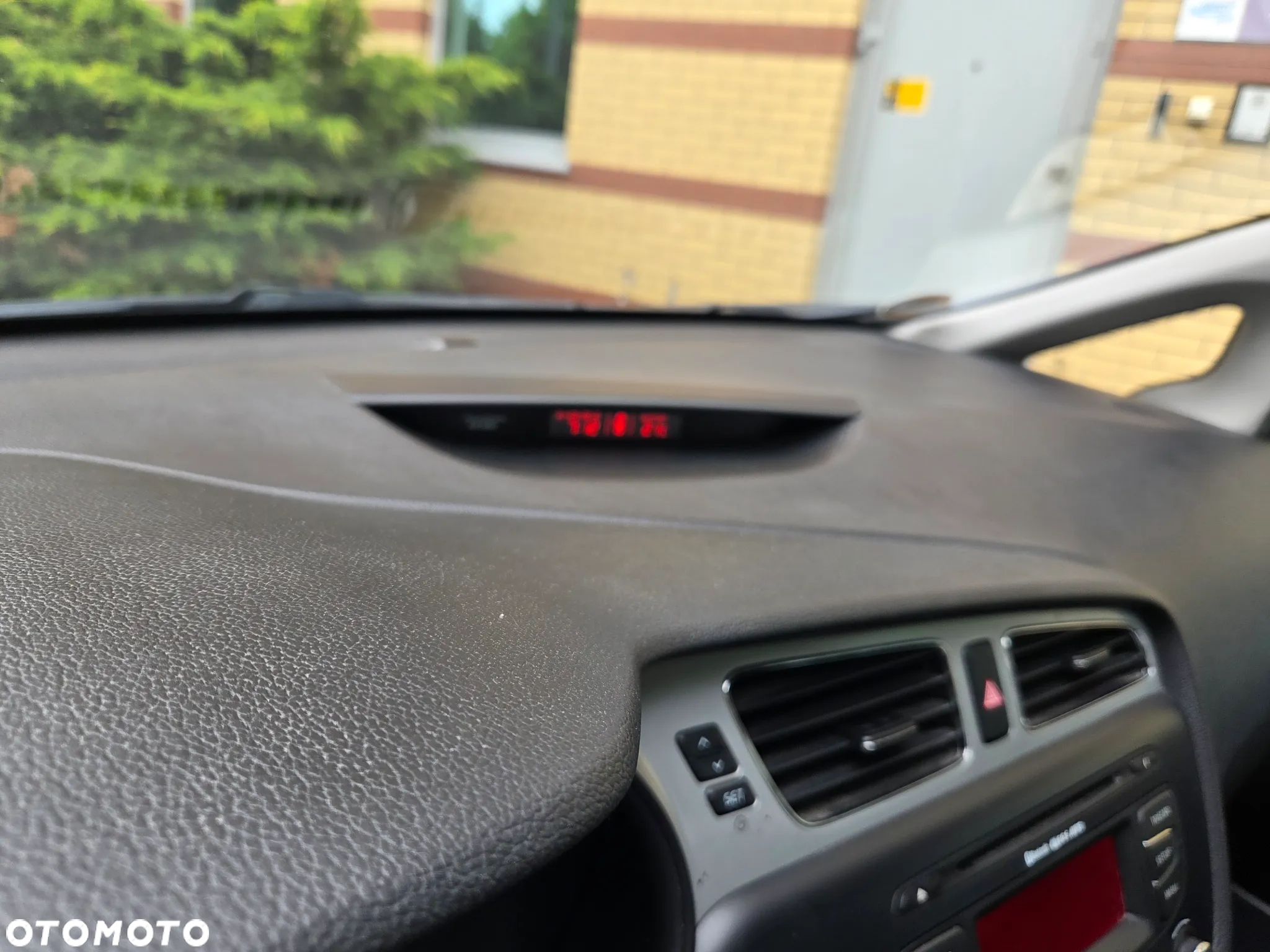 Kia Ceed - 28