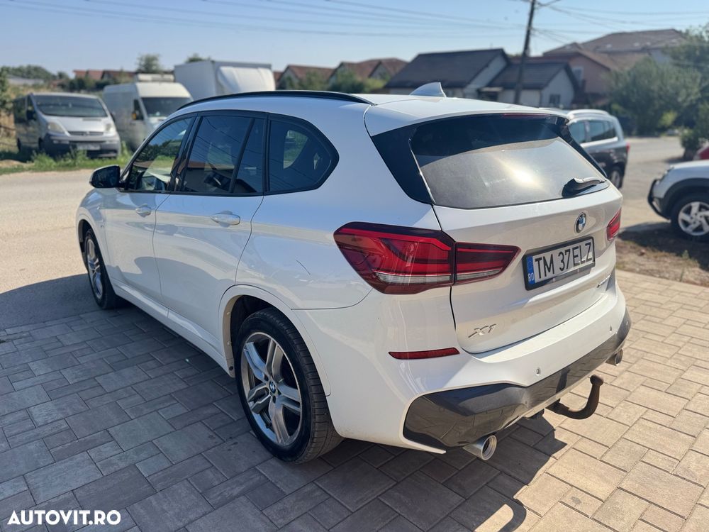 BMW X1 xDrive20d AT - 10