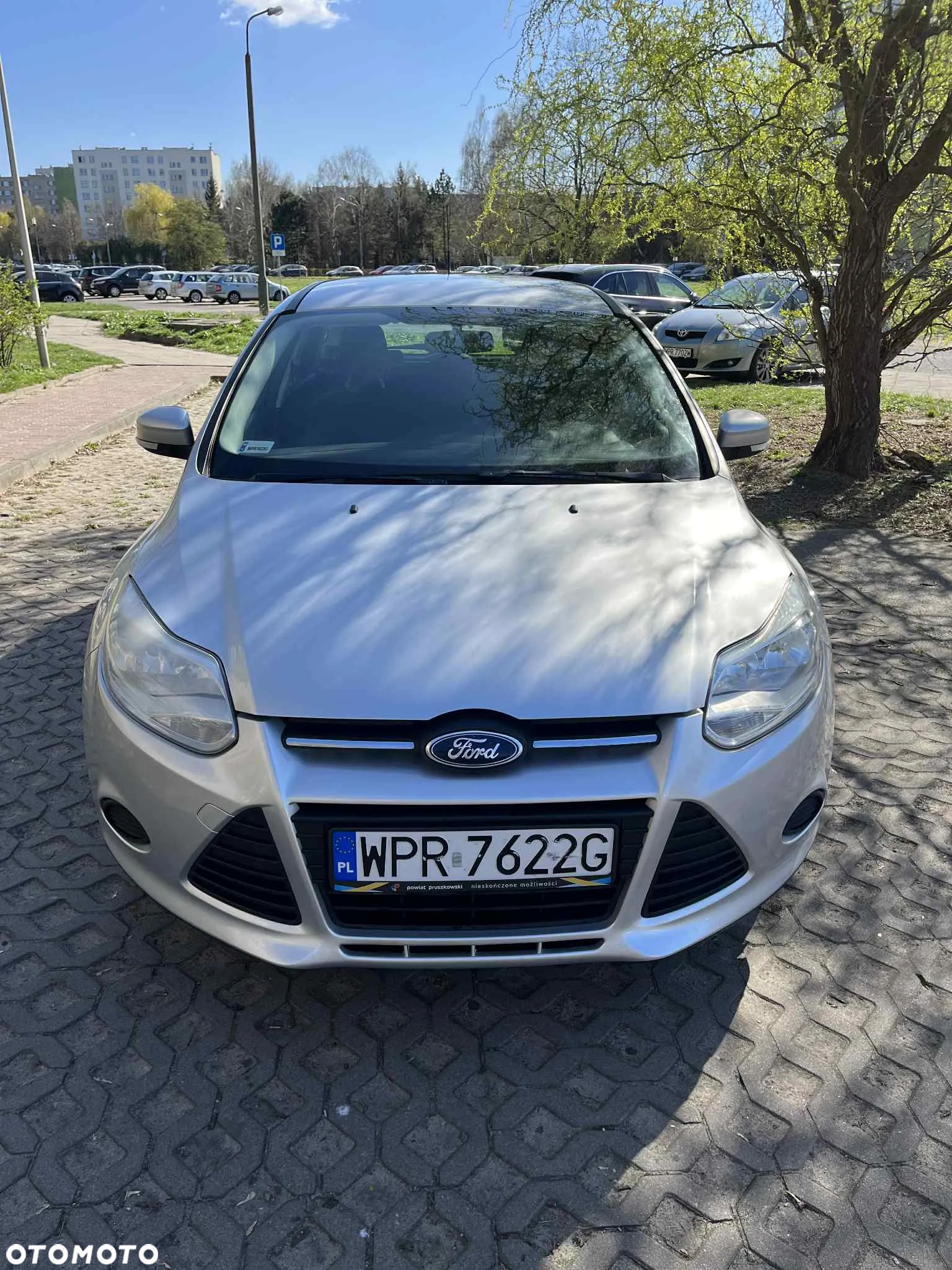 Ford Focus 1.6 Ambiente Start - 2