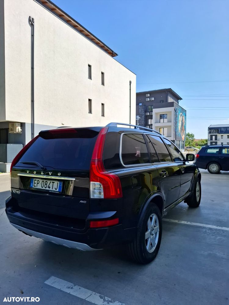 Volvo XC 90 - 3