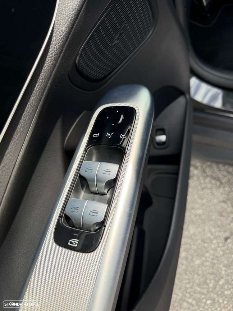 Mercedes-Benz GLC 300 de 4Matic - 18