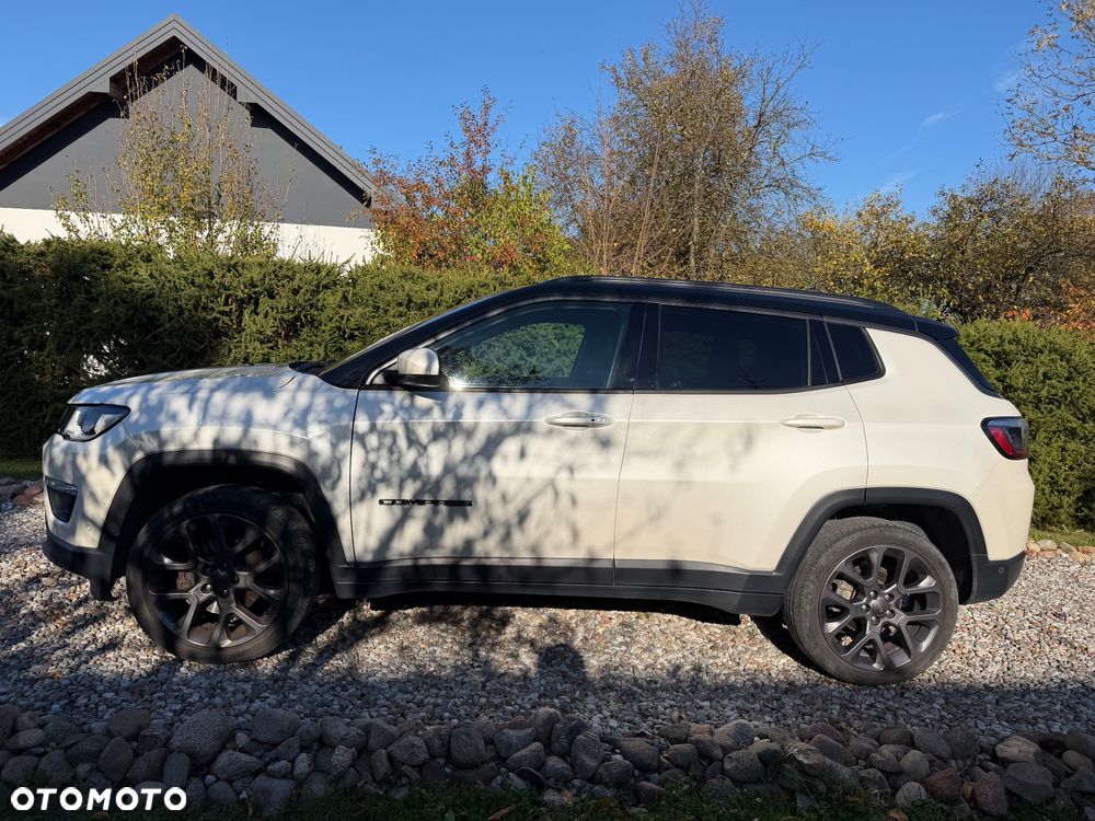 Jeep Compass - 11