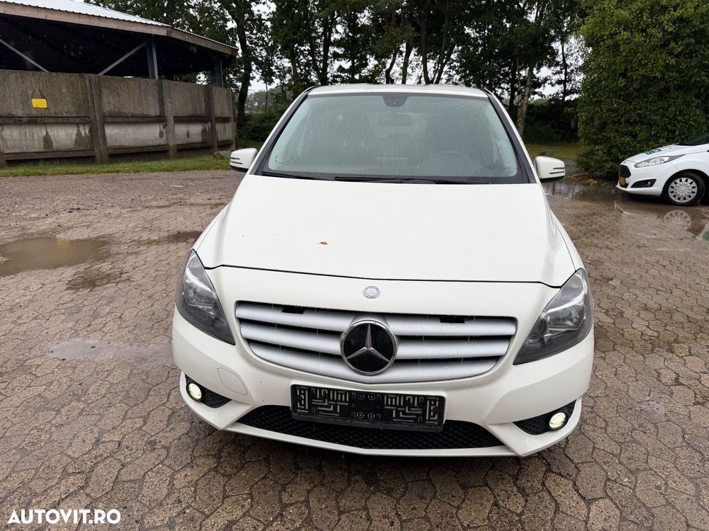 Mercedes-Benz B 180 - 2