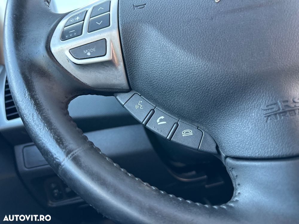 Citroën C-Crosser 2.2 HDI Confort - 15