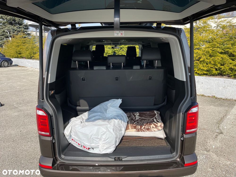 Volkswagen Multivan - 8