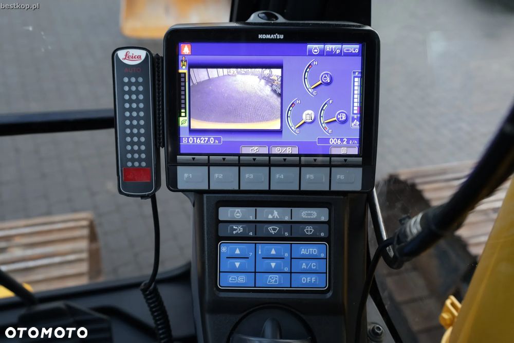 Komatsu PC210LC-11 LONG REACH - 25