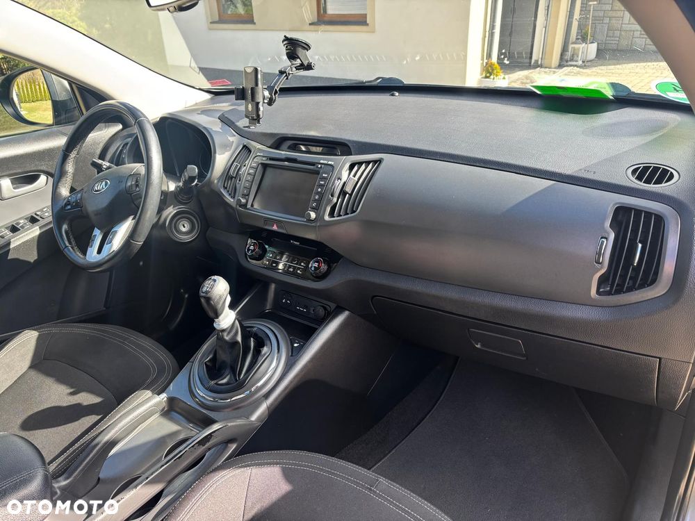 Kia Sportage 1.6 GDI Business Line L 2WD - 24
