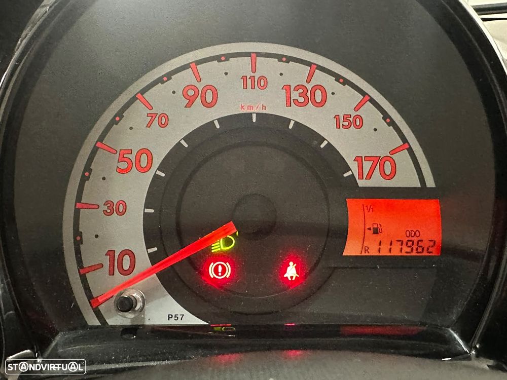 Peugeot 107 1.0 SE Envy - 14