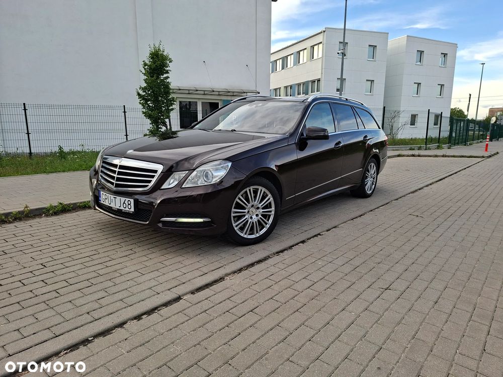 Mercedes-Benz Klasa E 350 4-Matic Avantgarde - 17